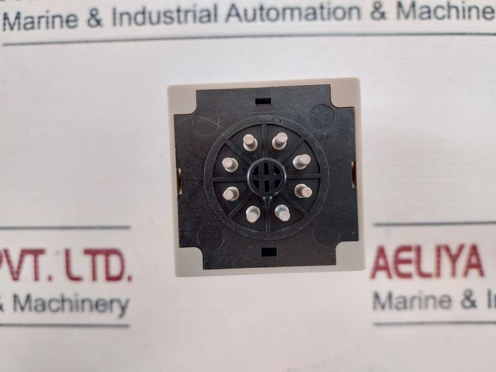 Omron H3Ba-8 Timer 0-10 Sec 24 Vdc