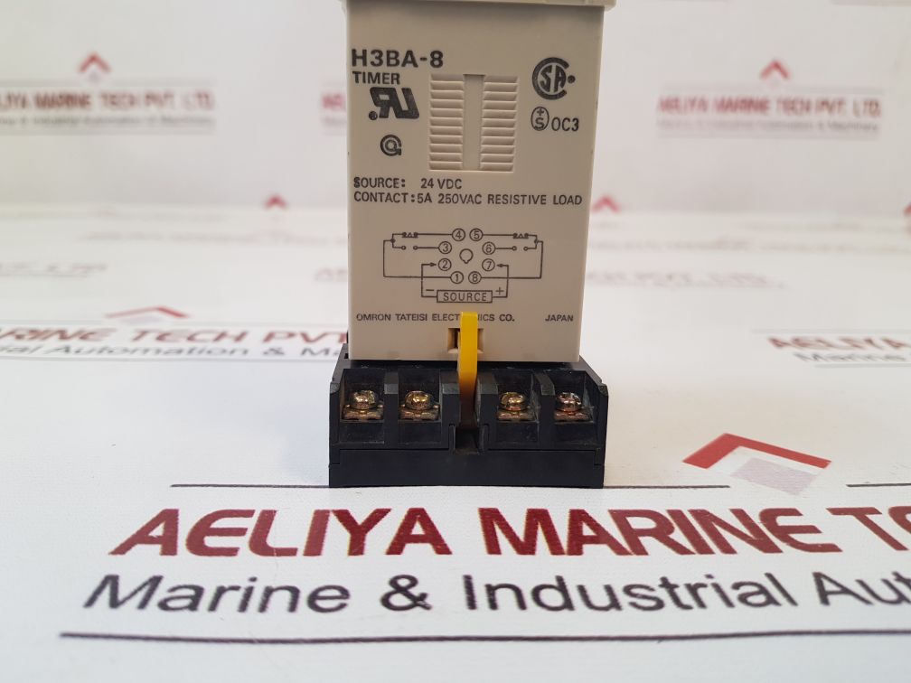 Omron H3Ba-8 Timer With Base 0-1 Sec