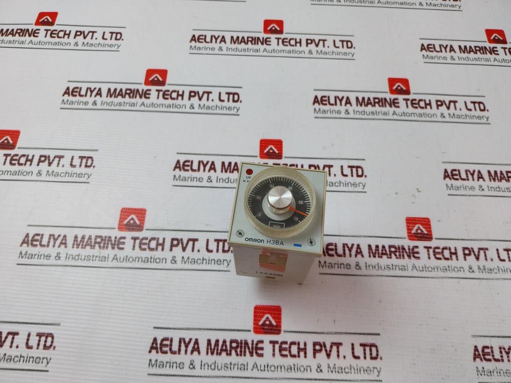 Omron H3Ba-8H-305 Timer 5A 100/110/120Vac 50/60Hz