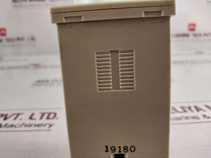 Omron H3Ba-8H Timer 100/110/120 Vac 50/60Hz