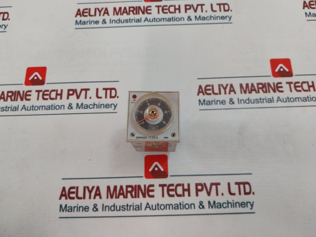 Omron H3Ba-8H Timer 5A 250 Vac