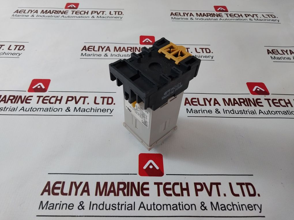 Omron H3Ba-n Timer 0 To 30 Sec 0 To 30 Min