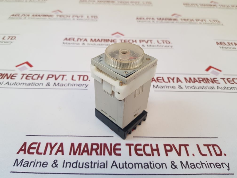 Omron H3Ba-n8H Timer 0 To 12 Hrs