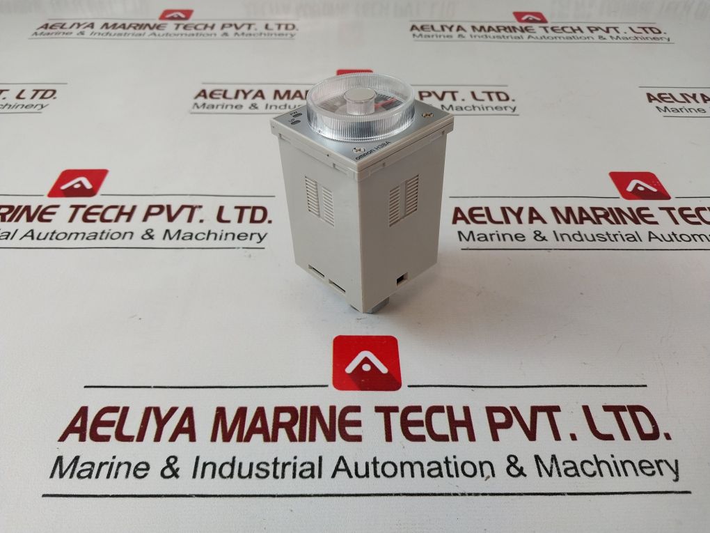 Omron H3Ba-n8H 0 To 30 Sec 220 Vac 50/60Hz