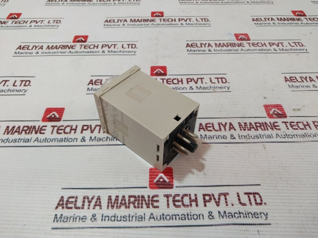 Omron H3Ba-n8H Solid-state Timer 0-1.2 Min 220Vac 50/60Hz