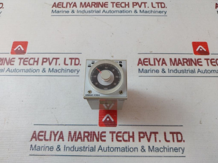 Omron H3Ba-n8H Timer 110Vac