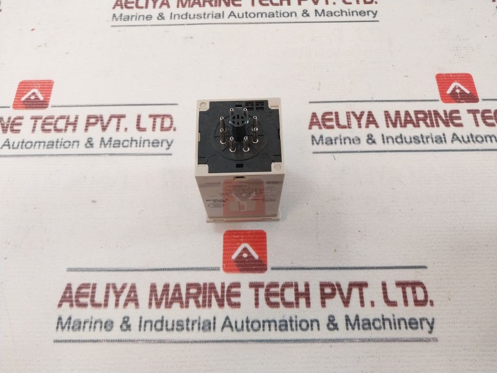 Omron H3Ba-n8H Timer 50/60Hz