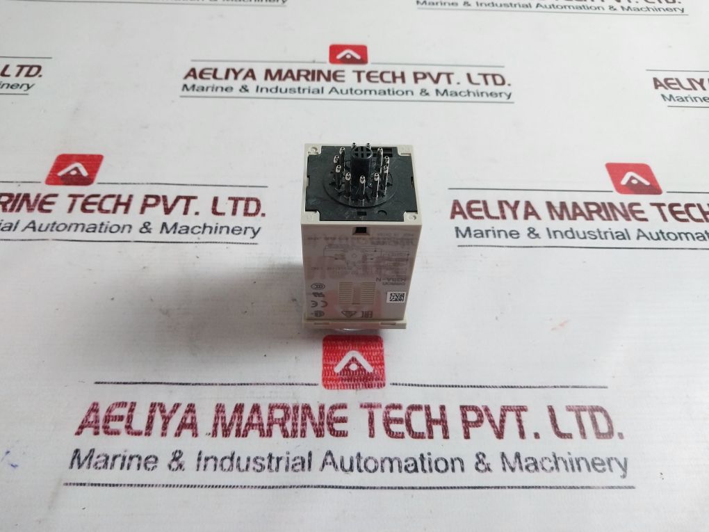 Omron H3Ba-n8H Timer Relay 220Vac 0-1.2 Sec