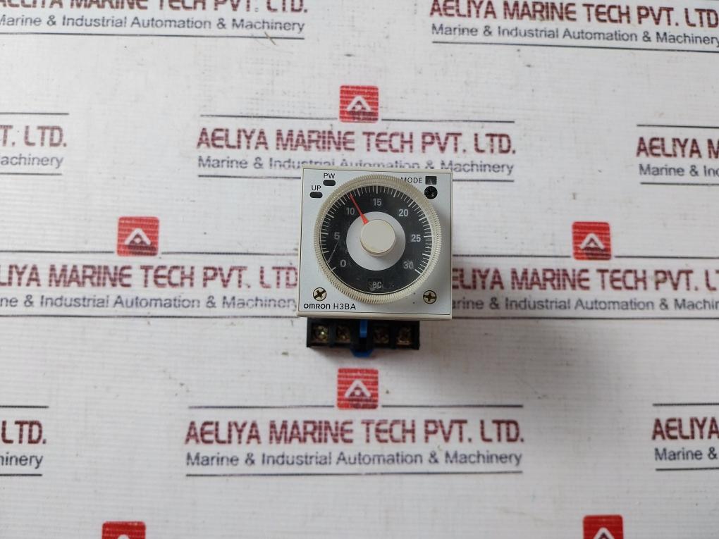 Omron H3Ba-n8H Timer With Base 0-30 Sec 220Vac 50/60Hz