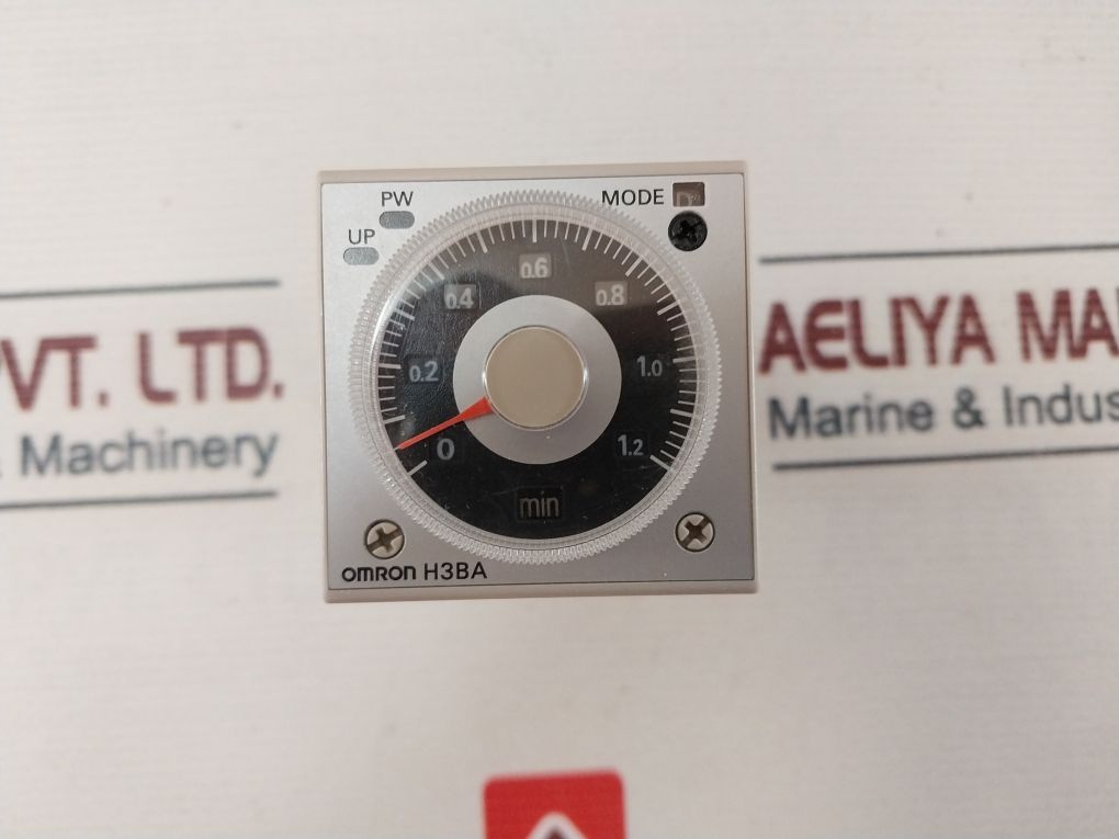 Omron H3Ba-n Solid-state Timer 110Vac