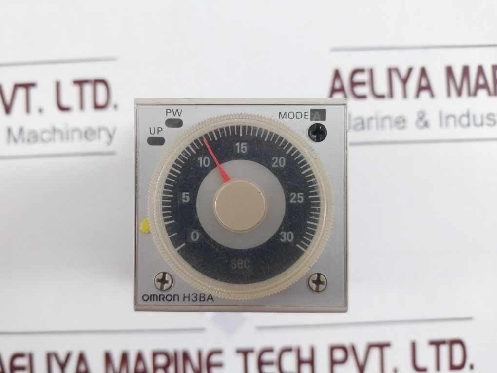 Omron H3Ba-n Timer 110 Vac 50/60Hz