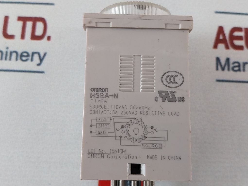 Omron H3Ba-n Timer Relay 0-30 Min 110 Vac 50/60Hz
