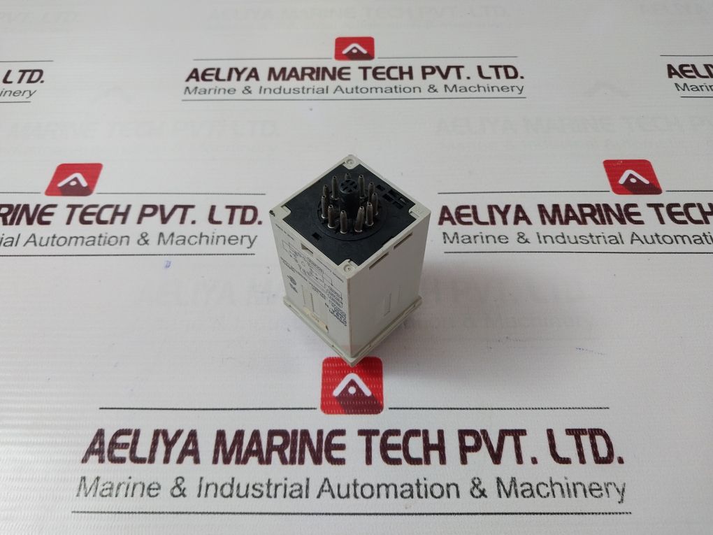 Omron H3Ba-n Timer Relay 0-3 Min 220 Vac 50/60Hz