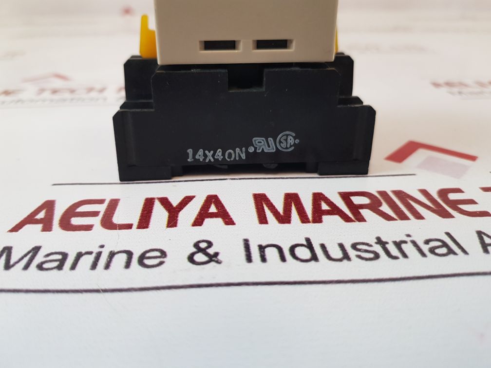 Omron H3Ba-n Timer With Base 0-1.2 Sec