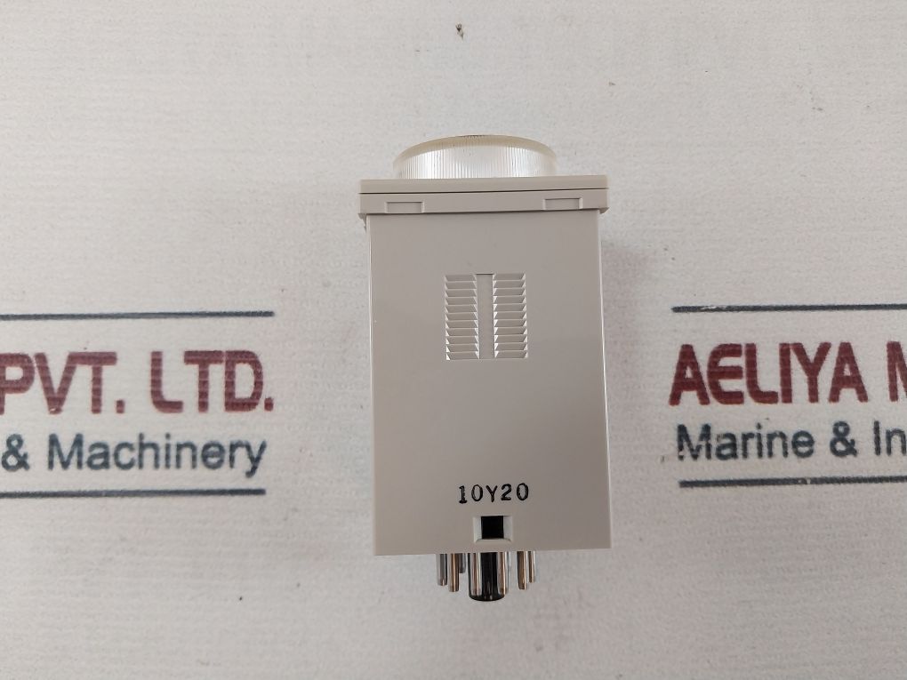 Omron H3Ba Timer 0-1.0 Hrs 5A 250 Vac