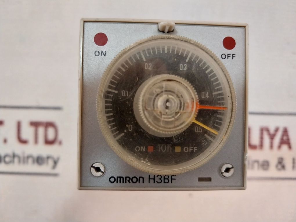 Omron H3Bf-8 Timer 0-0.5 24 10H Vdc