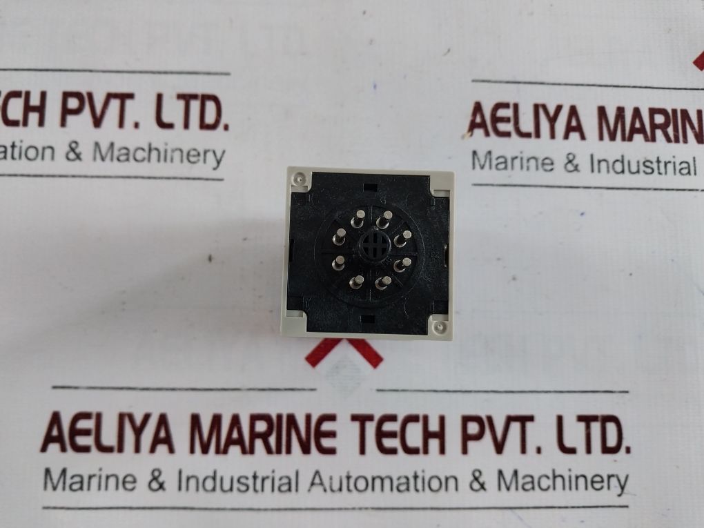 Omron H3Bh-8 Timer 0.5 To 10 Sec 200/220/240Vac