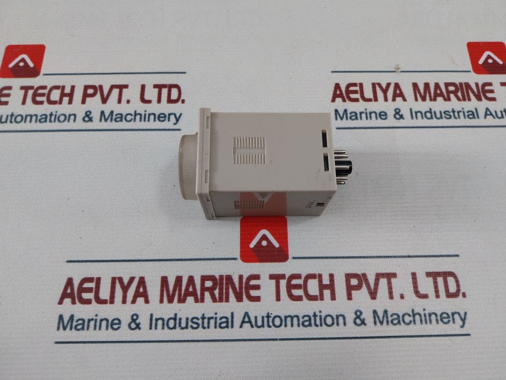 Omron H3Bh-8 Power Off Delay Timer 5A 250V Ac