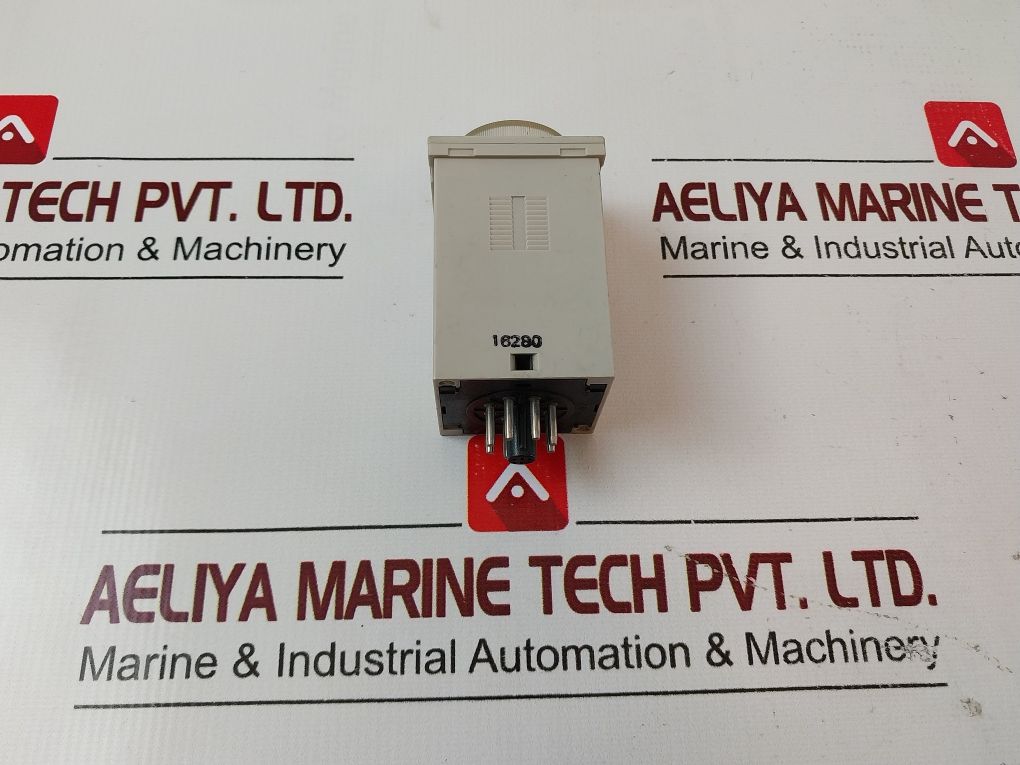 Omron H3Bh-8 Timer 0.5 To 10 Min