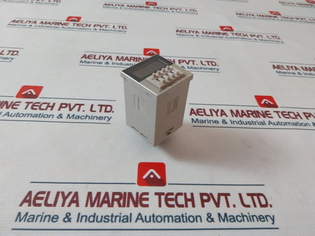 Omron H3Ca-8 Timer 0.1S-9990H