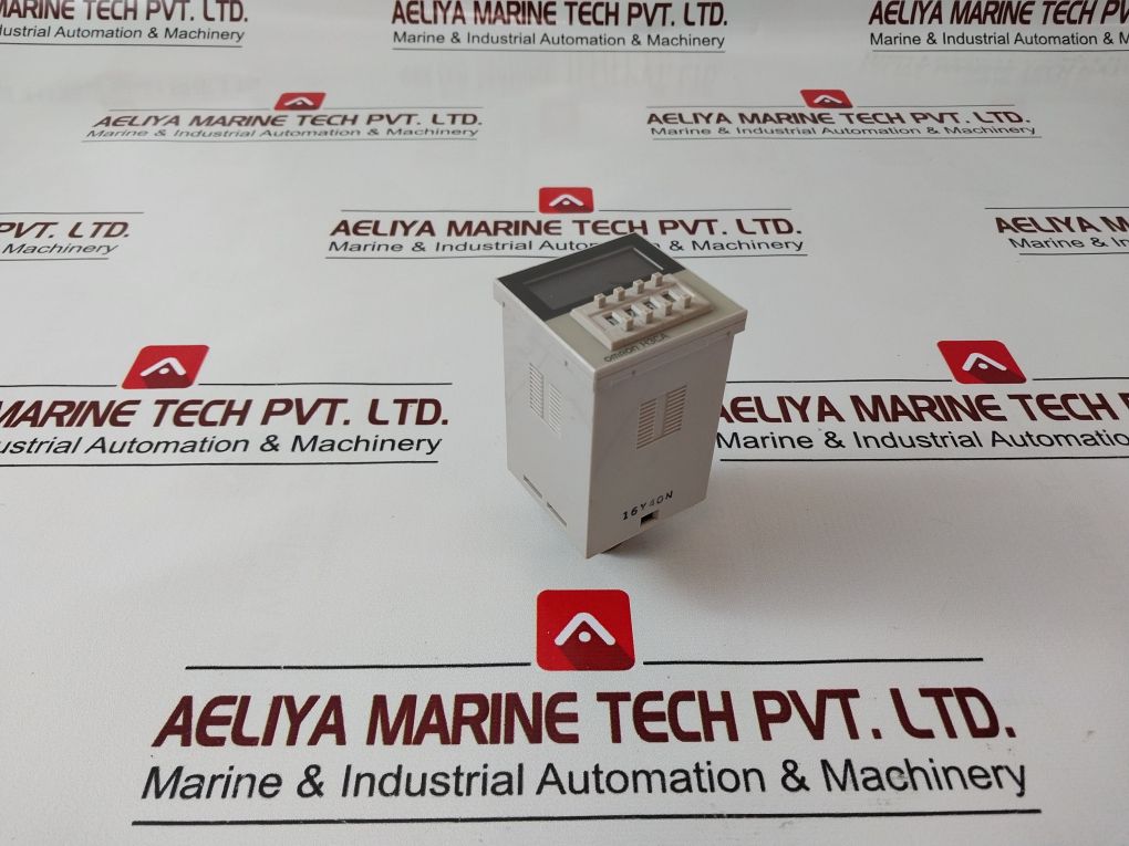 Omron H3Ca-8H Timer 100/110/120Vac~ 50/60Hz