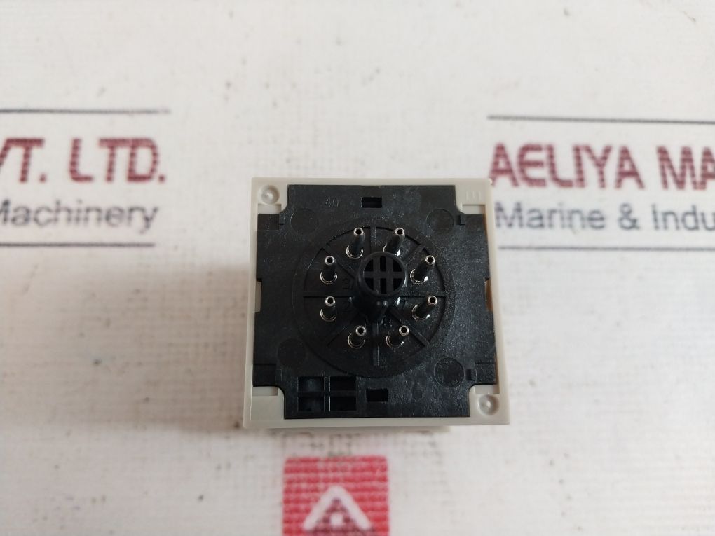 Omron H3Cr-a8 Timer 24-48Vac