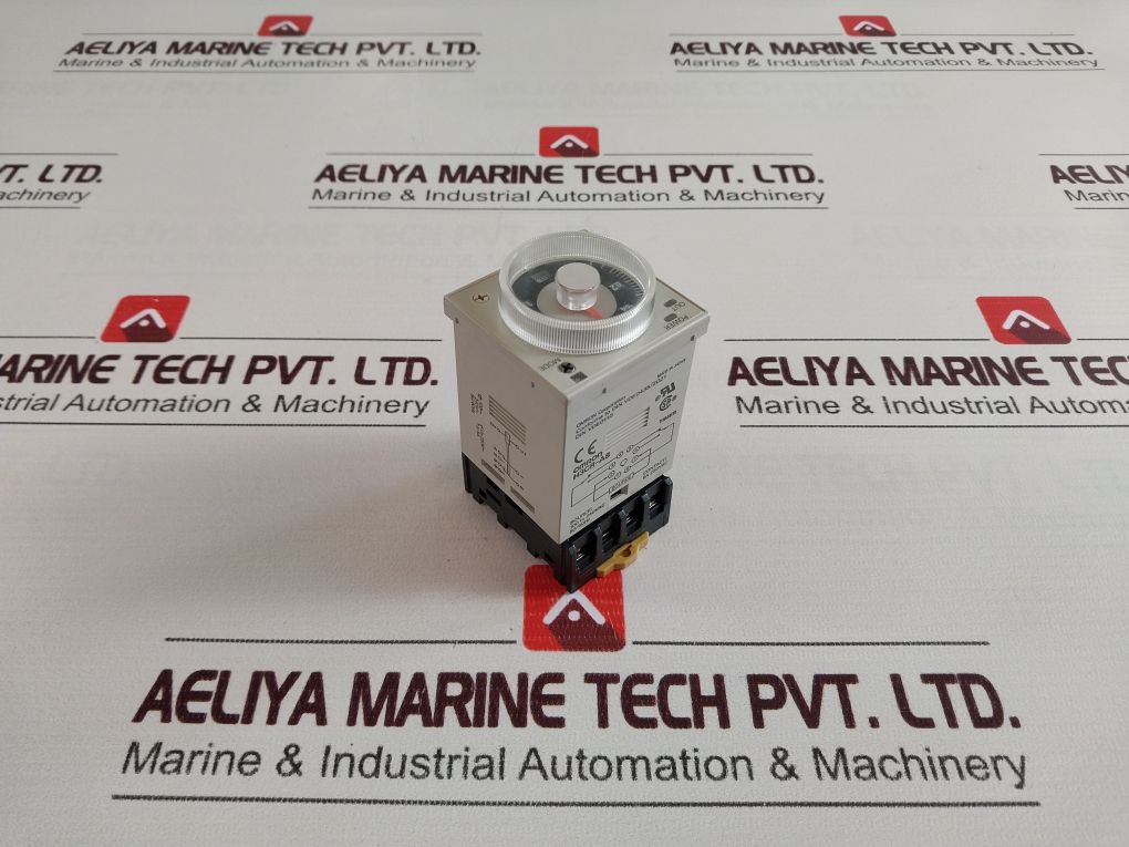 Omron H3Cr-a8 Timer 0-1.2 Min Mode: A With Base