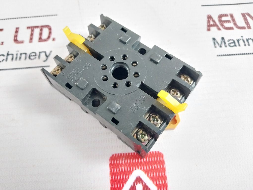 Omron H3Cr-a8 Timer With Base 0-12 Hrs