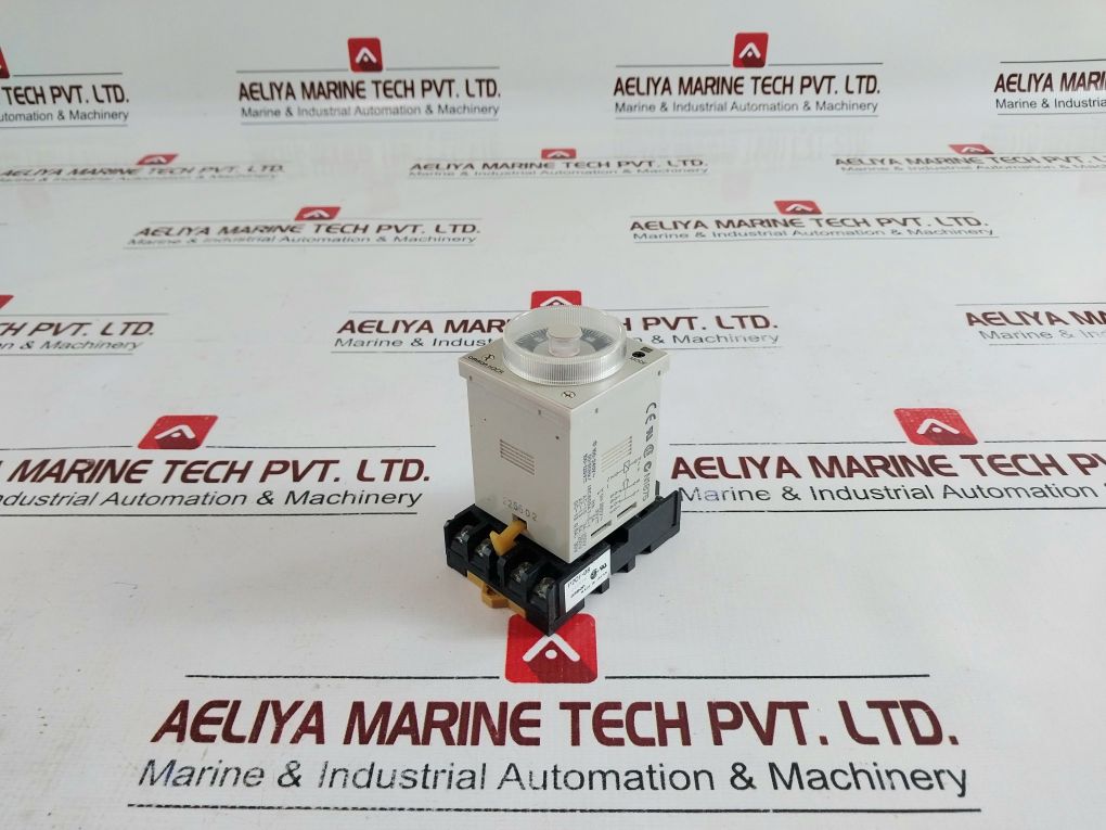 Omron H3Cr-a8E-315 Timer 0 To 1.2 Hrs