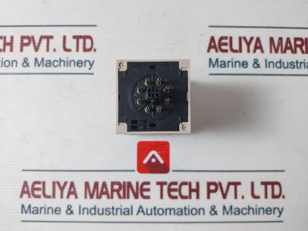 Omron H3Cr-a8E Timer 0-12 Hrs