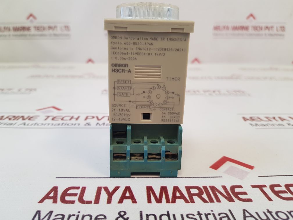 Omron H3Cr-a Timer With Base 0 To 30 Sec