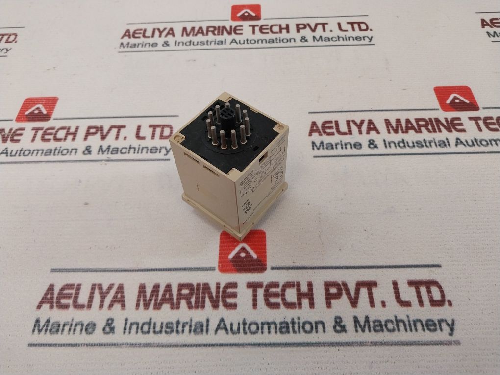 Omron H3Cr-a Timer 0-1.2 10H 100-240Vac