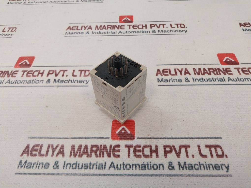 Omron H3Cr-a Timer 0.05S-300H 100-240Vac