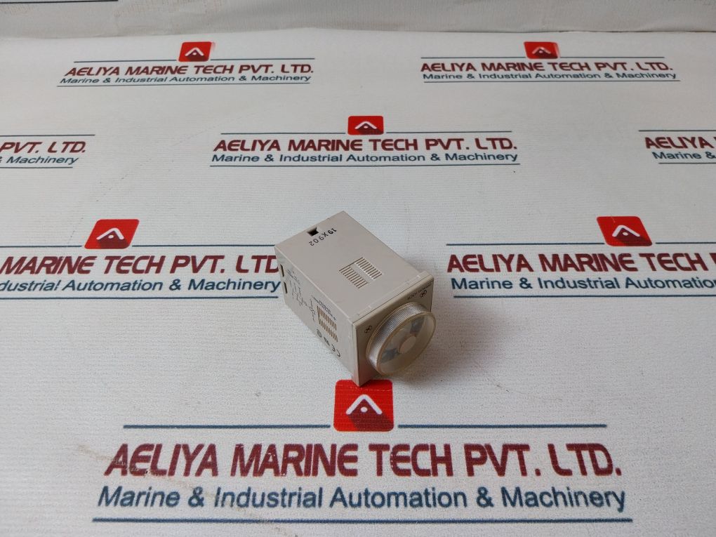 Omron H3Cr-g8El Timer Module Relay 0-60 Sec 200/220/240Vac