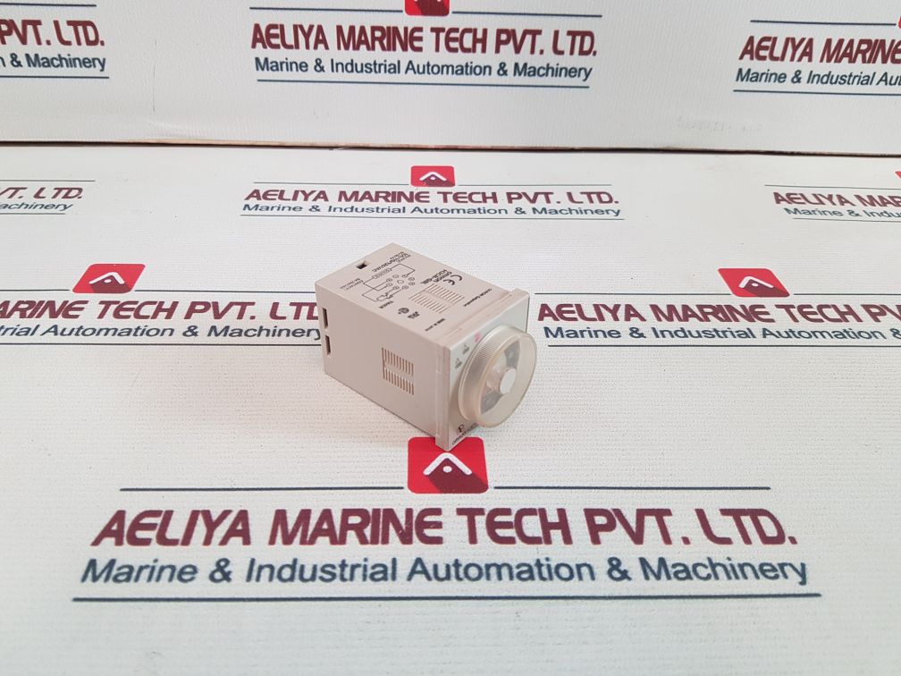 Omron H3Cr-g8L Star Delta Timer 0-12 Sec