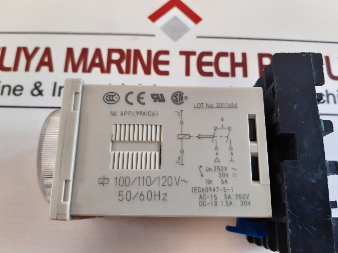 Omron H3Cr-g8L Timer 0.5S-120S