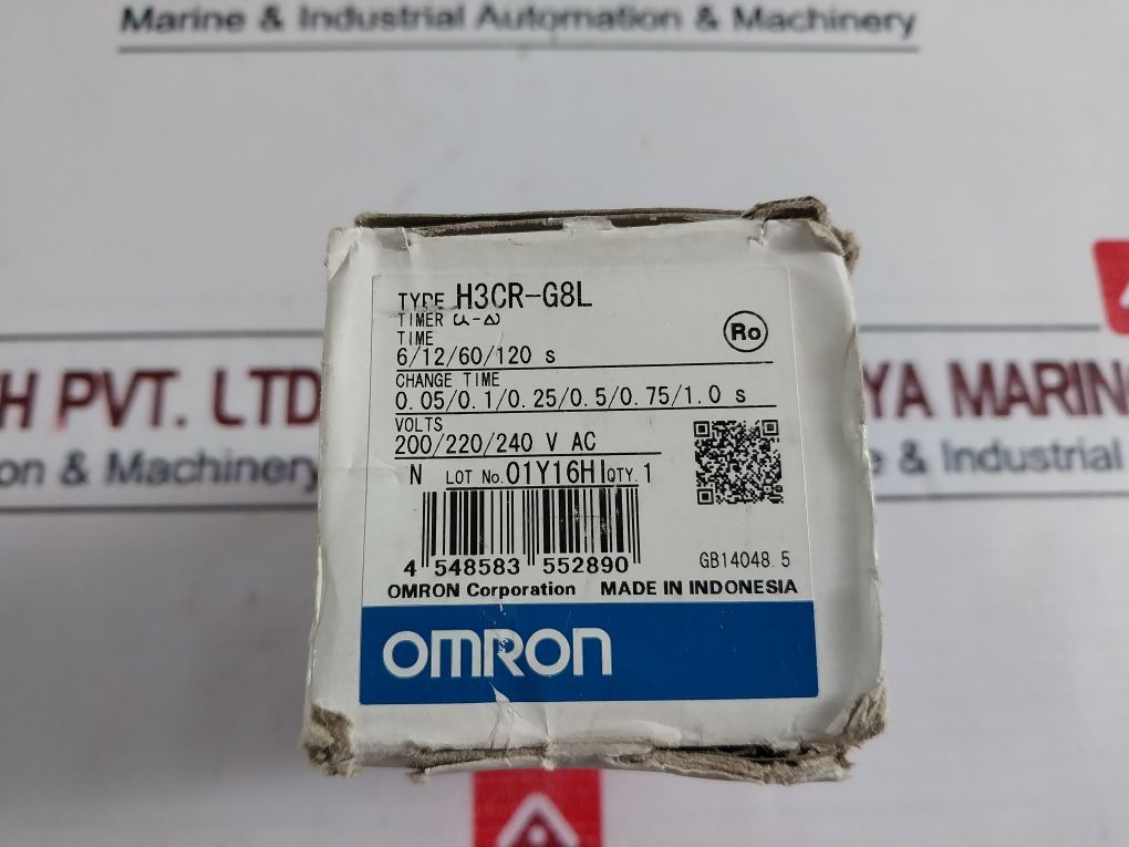 Omron H3Cr-g8L Timer 50/60 Hz