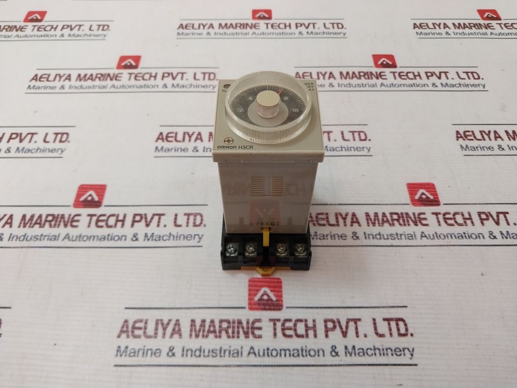 Omron H3Cr-h8L Power Off Delay Relay Timer With Base 200/220/240 Vac