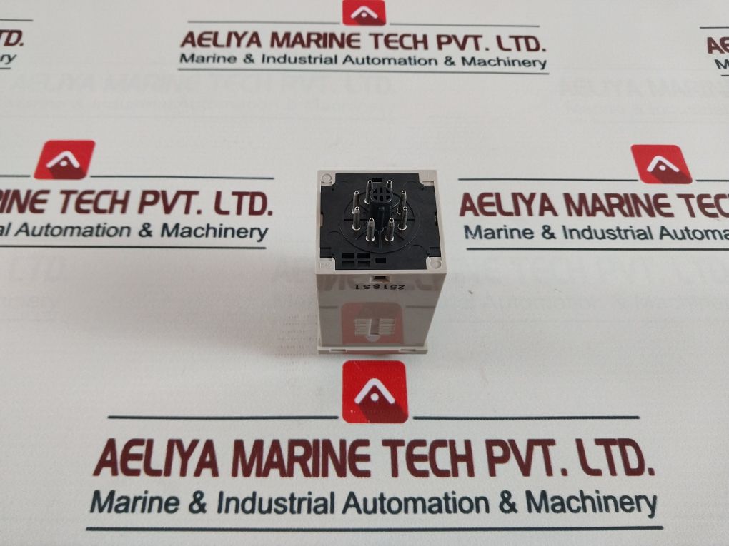 Omron H3Cr-h8L 120Vac