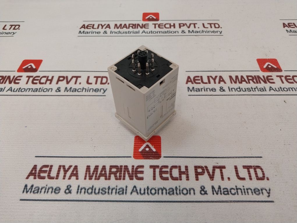 Omron H3Cr-h8L Power Off Delay Timer 0-12 Sec