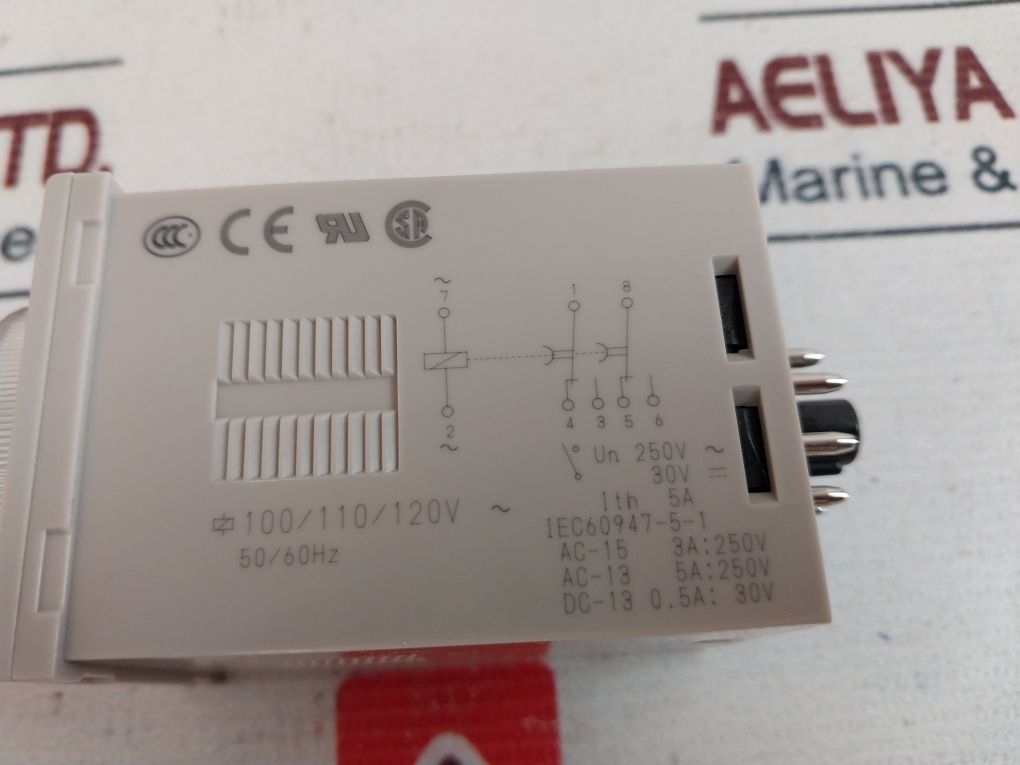 Omron H3Cr-h8L Power Off Delay Timer 50/60Hz
