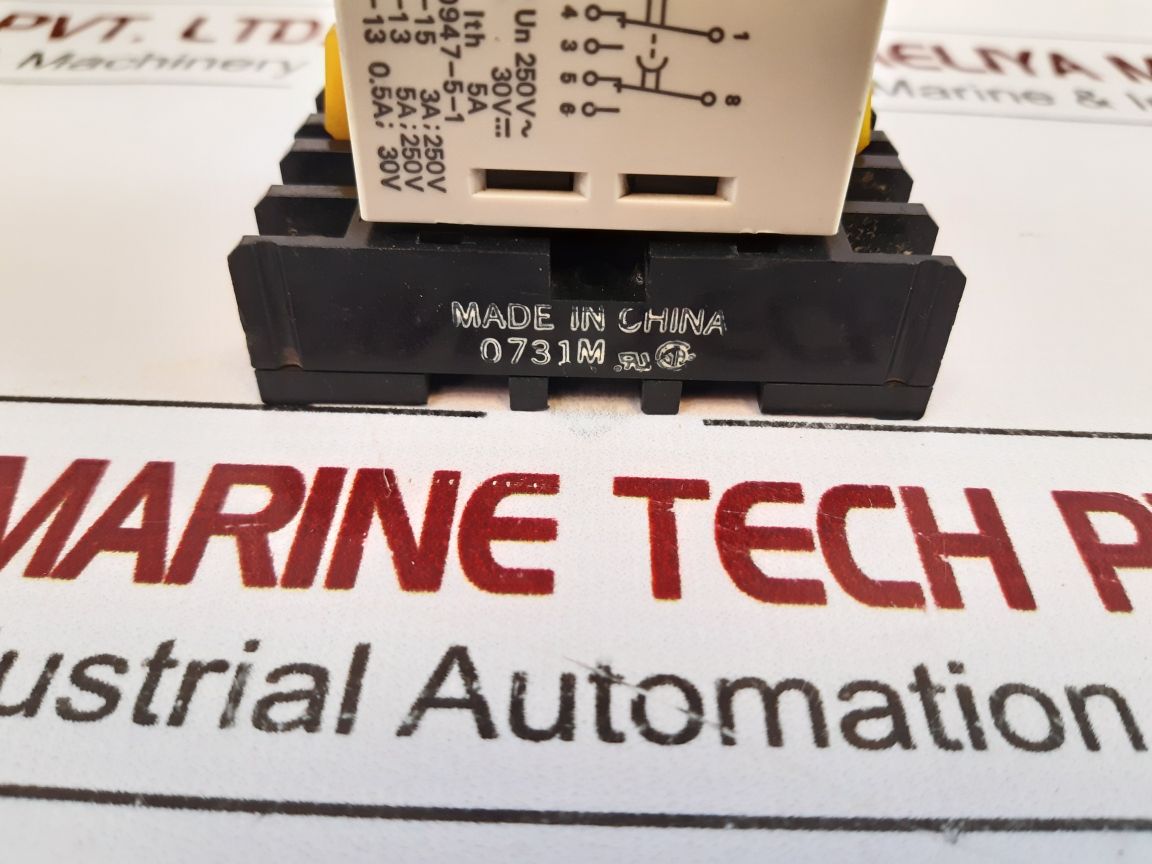 Omron H3Cr-h8L Power Off Delay Timer With Base