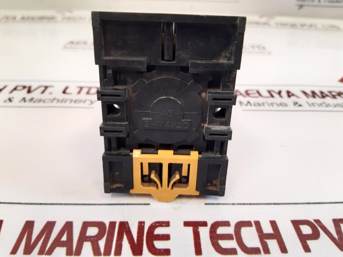 Omron H3Cr-h8L Power Off Delay Timer With Base