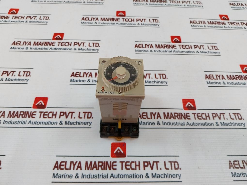 Omron H3Cr-h8L Power Off Delay Timer With Base 0-6Sec P2Cf-08