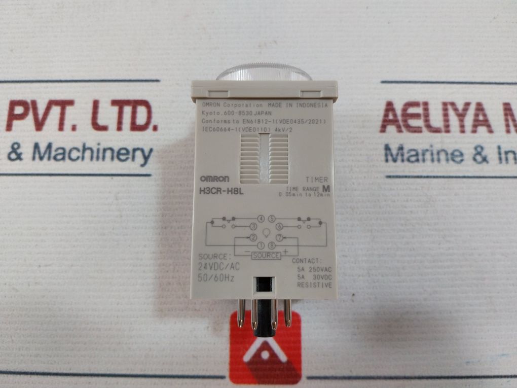 Omron H3Cr-h8L Timer 50/60Hz