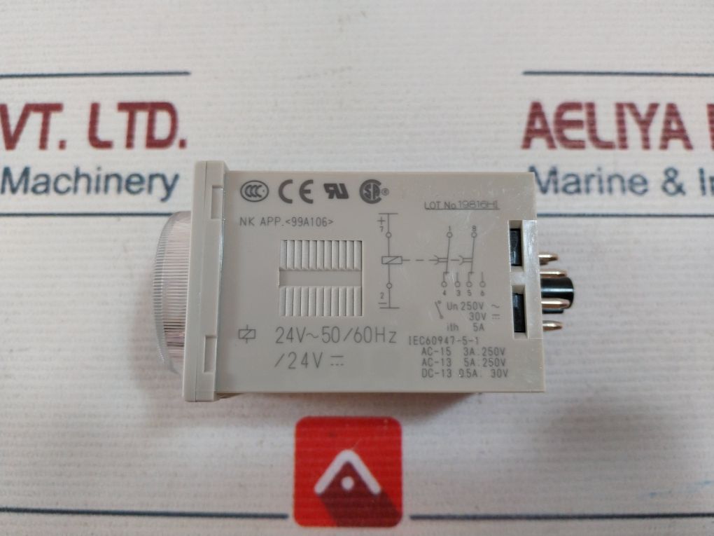 Omron H3Cr-h8L Timer 50/60Hz