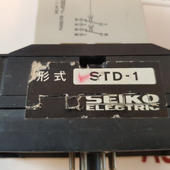 Omron H3Cr-h8L Timer Power Off Delay With Base
