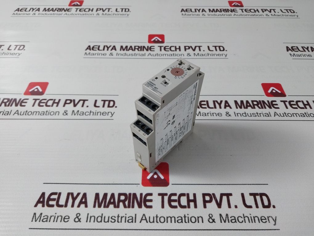 Omron H3De-m1 Timer Delay Relay 24-230V Ac/Dc 50/60Hz