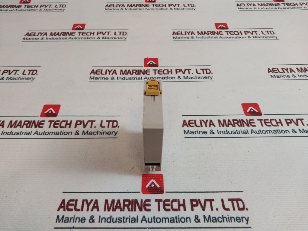 Omron H3De-s1 Timer Relay 0.1S To 120H