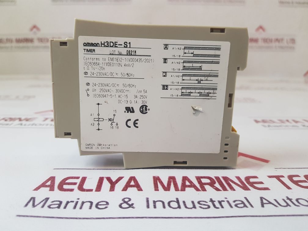 Omron H3De-s1 Timer Relay 0.1S-120H